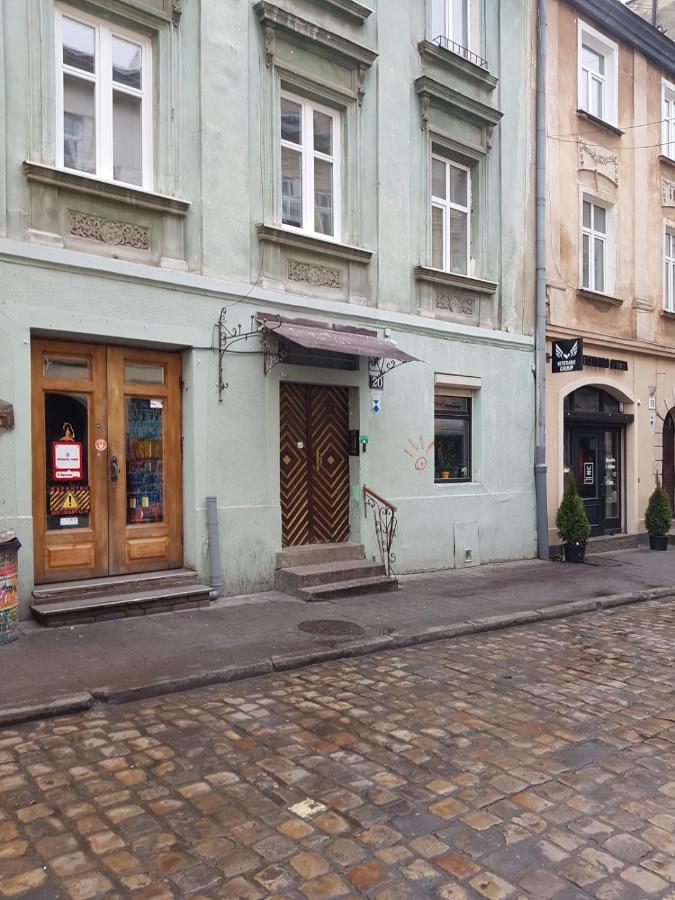 Mey Appartment On Rynok Square Lviv Eksteriør bilde